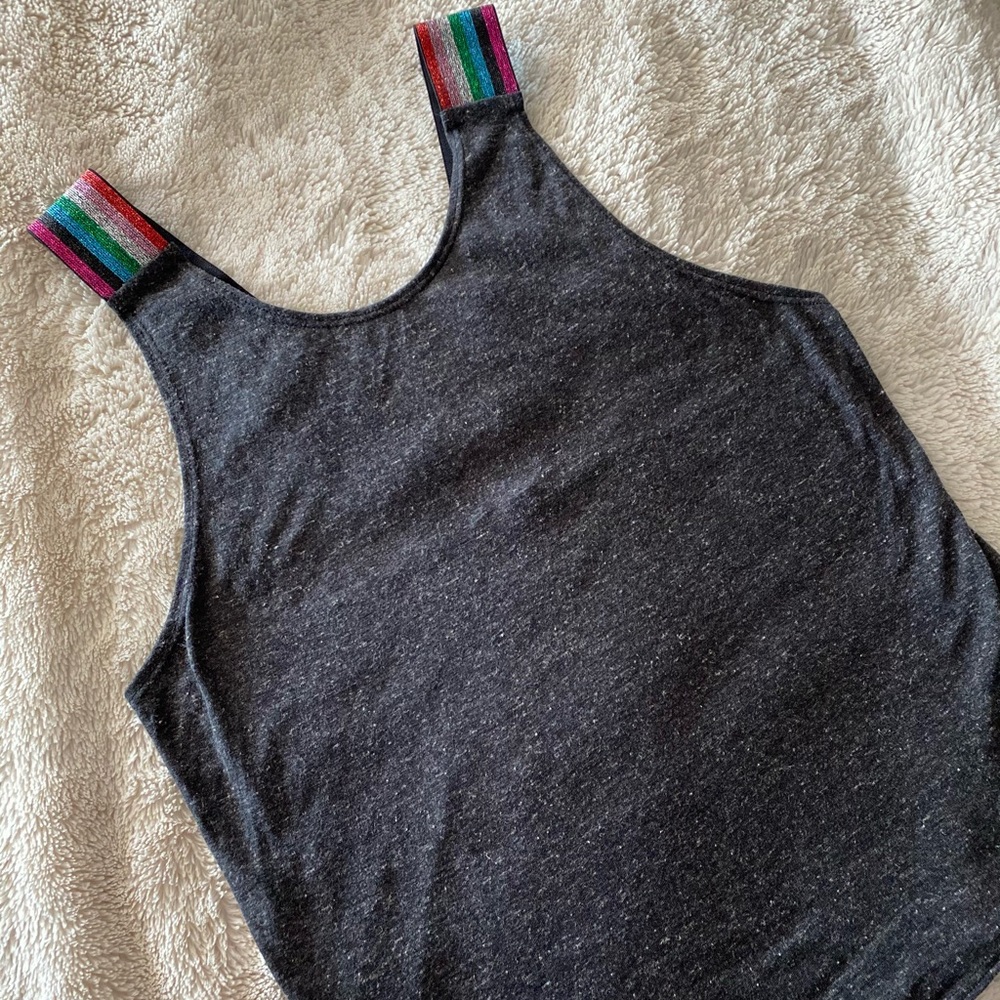 Workout tank w/ rainbow shimmer straps